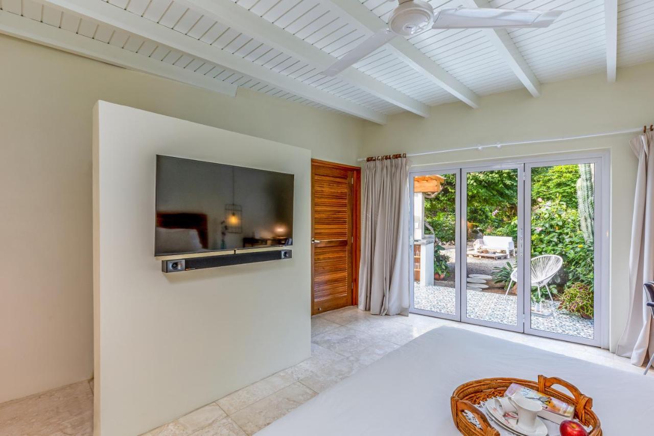 Naima Luxury Home, Cottage & Apartment Rentals Paradera Exterior photo